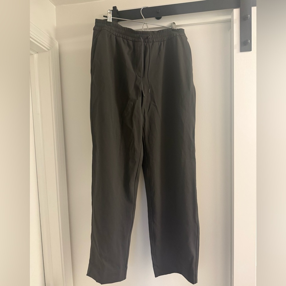 lululemon athletica Women's Black Track Pants
